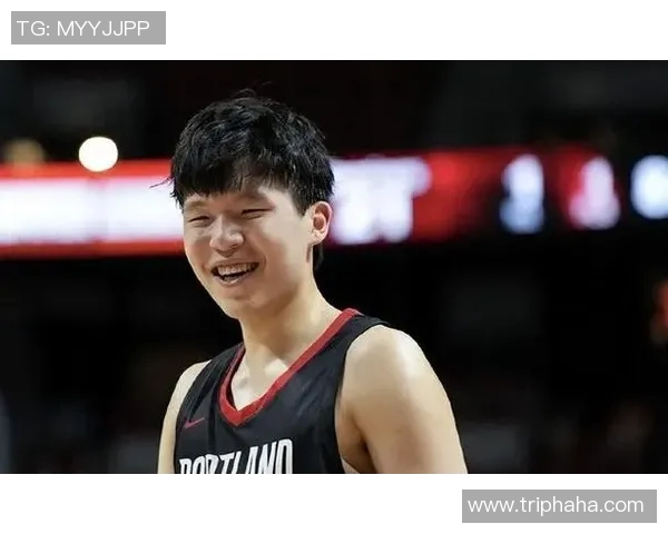 米西持球突破 杨瀚森送上遮天大帽