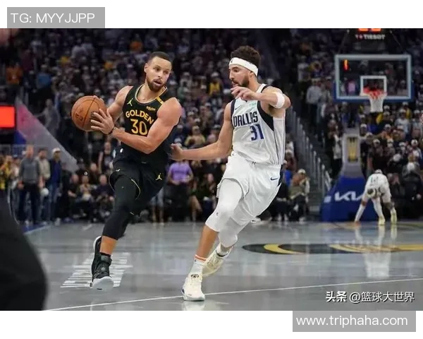 23分3板4助!27分6板5助!库里迎神级里程碑,弗拉格要抢最佳新秀 23分3板4助!27分6板5助!库里迎神级里程碑,弗拉格要抢最佳新秀