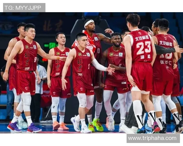 陈盈骏25分钟18分助北京四连胜，场均22.8分领跑后卫榜